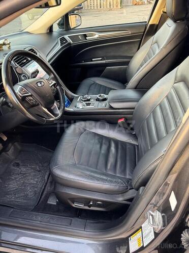 Ford Fusion (North America) 2017, 235,008 km - 2.0 l - Bakı