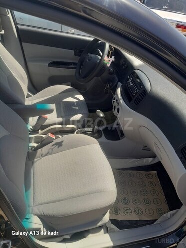 Hyundai Accent 2009, 280,000 km - 1.4 l - Bakı
