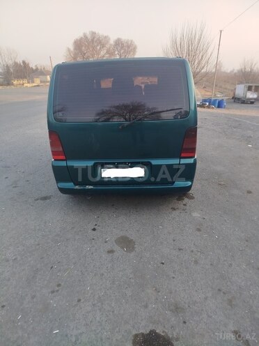 Mercedes Vito 2000, 356,975 km - 2.2 l - Qax