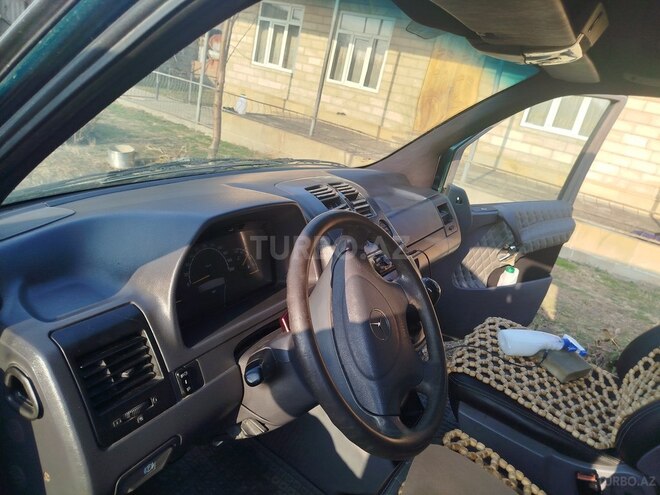 Mercedes Vito 2000, 356,975 km - 2.2 l - Qax