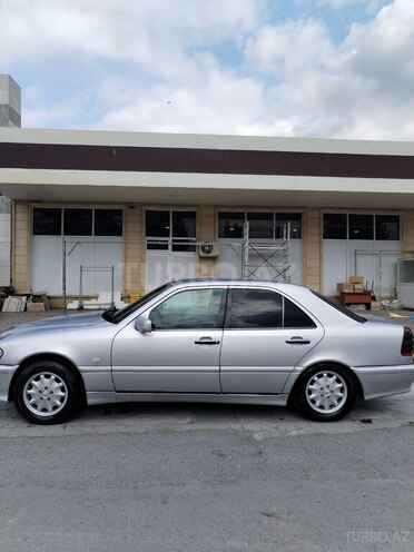 Mercedes C 220 d 1998, 355,000 km - 2.2 l - Ağdaş