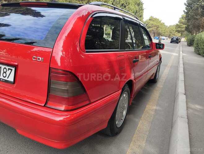 Mercedes C 220 d 2000, 237,659 km - 2.2 l - Sumqayıt