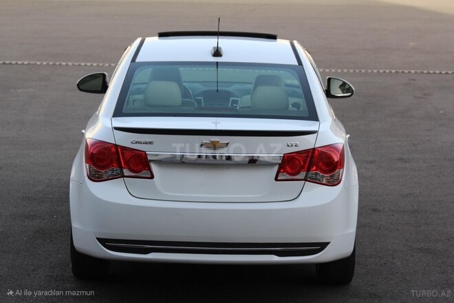 Chevrolet Cruze 2015, 176,000 km - 1.4 l - Şəmkir