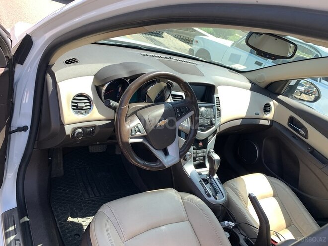 Chevrolet Cruze 2015, 176,000 km - 1.4 l - Şəmkir