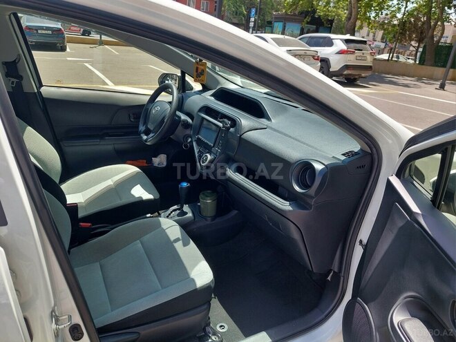 Toyota Aqua 2019, 54,832 km - 1.5 l - Bakı