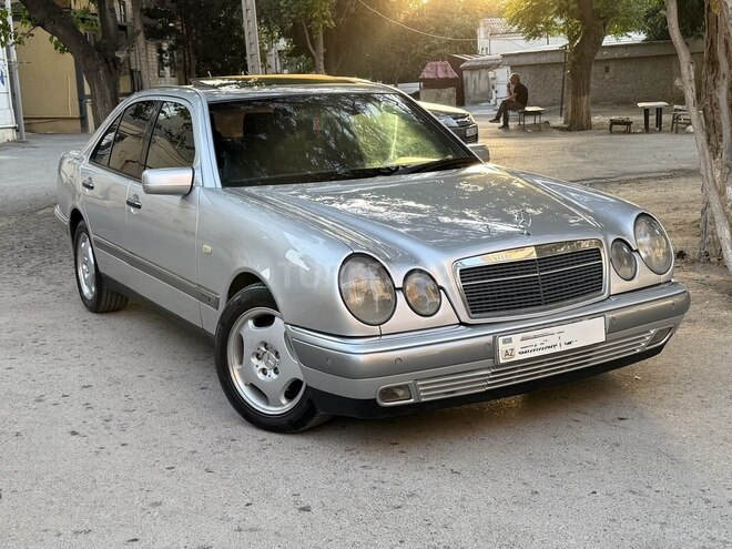 Mercedes E 240 1998, 278,000 km - 2.4 l - Bakı
