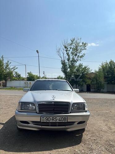 Mercedes C 200 1999, 223,000 km - 2.0 l - Qazax
