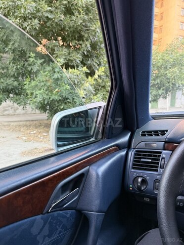 Mercedes E 240 1998, 278,000 km - 2.4 l - Bakı