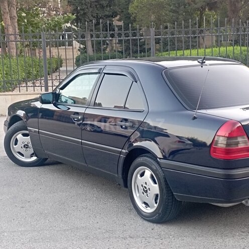Mercedes C 200 1996, 369,850 km - 2.0 l - Sumqayıt
