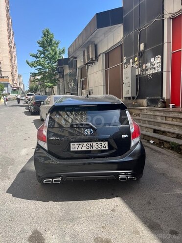 Toyota Aqua 2015, 73,000 km - 1.5 l - Bakı