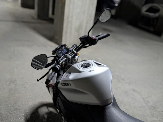Suzuki  2024, 900 km - 1.0 л - Bakı