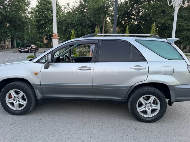 Lexus RX 300 2001, 160,550 km - 3.0 l - Yevlax