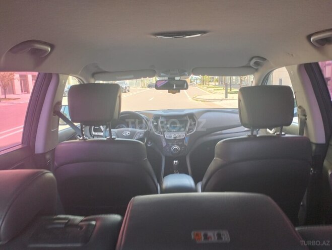 Hyundai Santa Fe-9