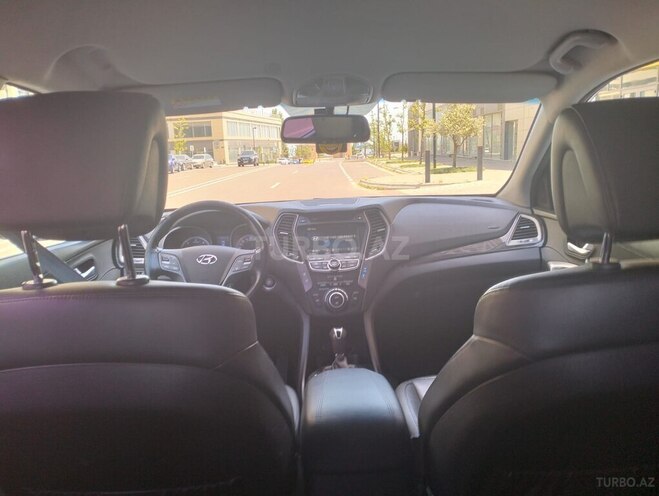 Hyundai Santa Fe-8