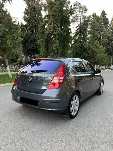 Hyundai i30 2009, 181,000 km - 1.4 л - Şirvan
