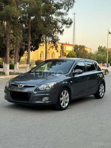 Hyundai i30 2009, 181,000 km - 1.4 л - Şirvan