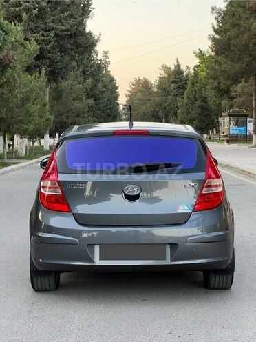 Hyundai i30 2009, 181,000 km - 1.4 л - Şirvan