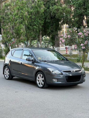 Hyundai i30 2009, 181,000 km - 1.4 л - Şirvan