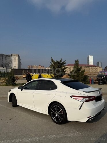 Toyota Camry 2018, 82,000 km - 2.5 l - Bakı