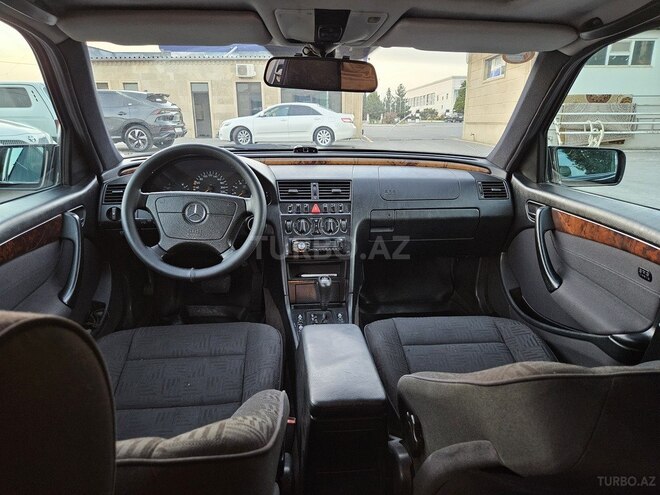 Mercedes C 180 1999, 402,583 km - 1.8 l - Göyçay