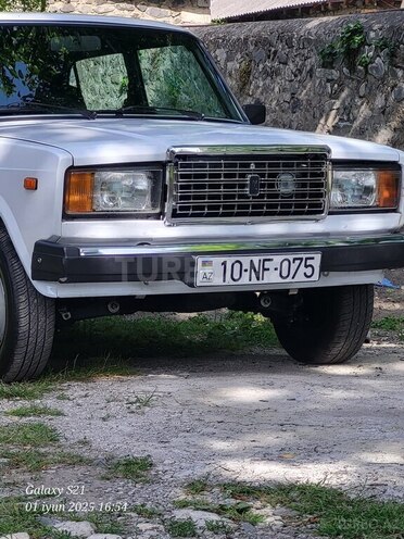 LADA (VAZ) 2107 2005, 32,800 km - 1.6 l - Qax