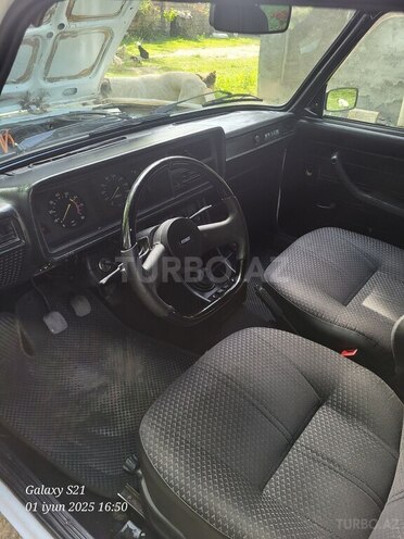 LADA (VAZ) 2107 2005, 32,800 km - 1.6 l - Qax