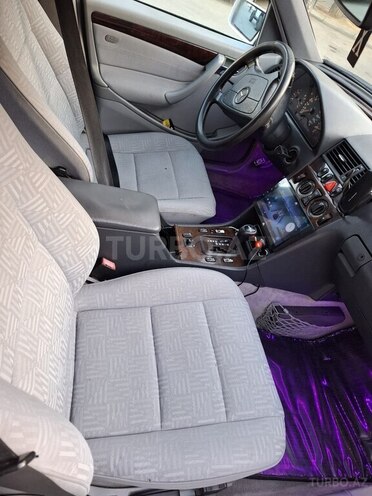 Mercedes C 180 1999, 352,000 km - 1.8 л - Bakı