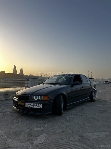 BMW 328 1992, 390,000 km - 2.8 l - Bakı