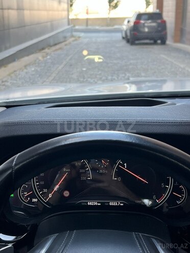 BMW 520d-15