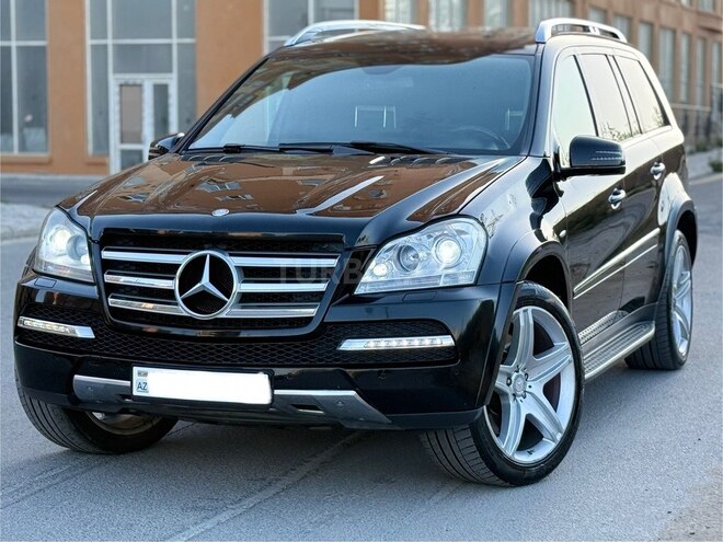 Mercedes GL 500 2011, 209,500 km - 5.5 л - Bakı