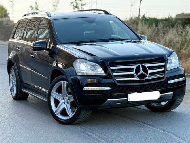 Mercedes GL 500 2011, 209,500 km - 5.5 л - Bakı