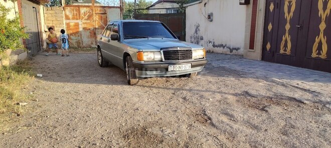 Mercedes 190 1991, 313,000 km - 2.0 l - Bakı