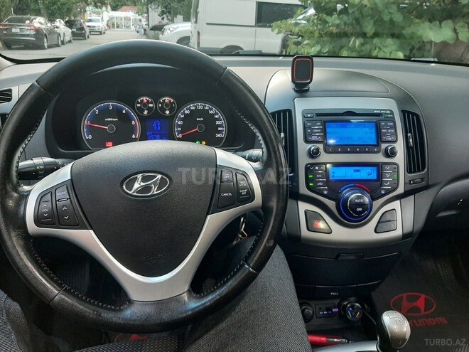 Hyundai i30 2009, 238,000 km - 1.6 l - Bakı