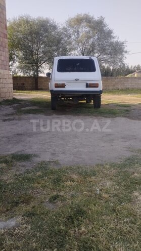LADA (VAZ) Niva 1982, 999,999 km - 1.7 l - Saatlı