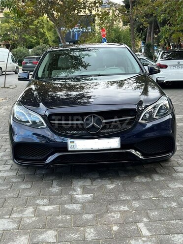 Mercedes E 200 4MATIC-1