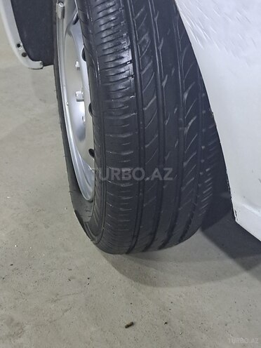 Renault Logan 2012, 300,000 km - 1.6 l - Bakı