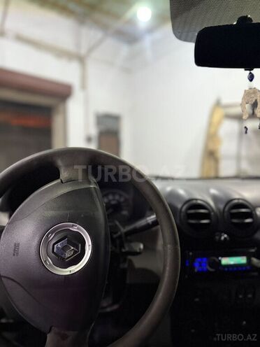 Renault Logan 2012, 300,000 km - 1.6 l - Bakı