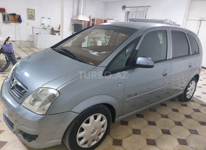 Opel Meriva-2