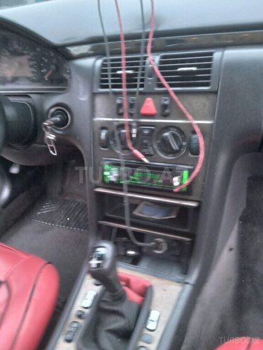 Mercedes E 220 d 1999, 884,386 km - 2.2 l - Cəlilabad