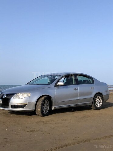 Volkswagen Passat 2007, 235,000 km - 2.0 л - Bakı