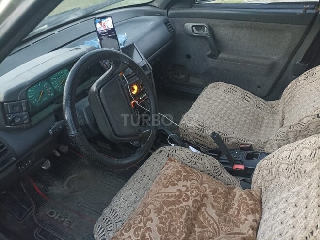 LADA (VAZ) 2111 2000, 284,740 km - 1.6 l - Quba