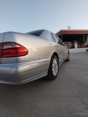 Mercedes E 220 d 2000, 530,000 km - 2.2 l - Sabirabad