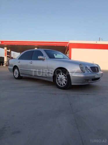 Mercedes E 220 d 2000, 530,000 km - 2.2 l - Sabirabad