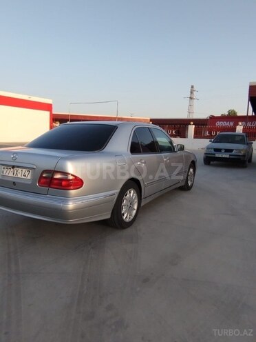 Mercedes E 220 d 2000, 530,000 km - 2.2 l - Sabirabad