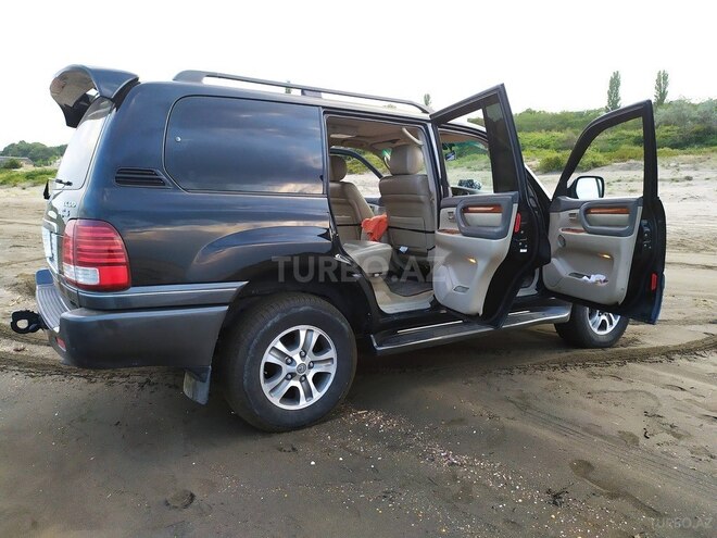 Lexus LX 470 2006, 268,435 km - 4.7 л - Yevlax