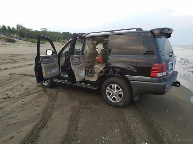 Lexus LX 470 2006, 268,435 km - 4.7 л - Yevlax