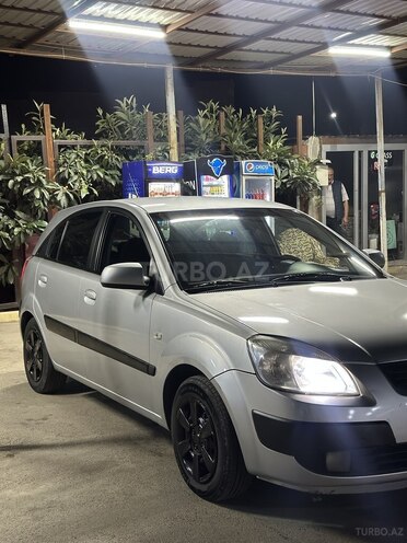 Kia Rio 2007, 330,000 km - 1.4 л - Gəncə