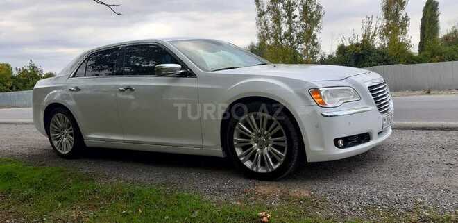 Chrysler 300C-3