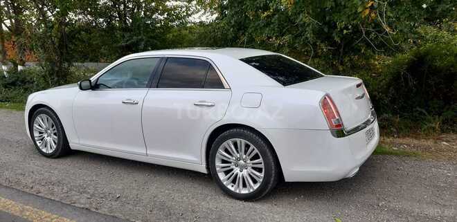 Chrysler 300C-5