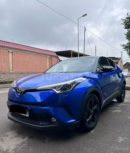 Toyota C-HR 2018, 136,000 km - 1.8 л - Gəncə